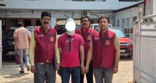 दिल्ली-में-3.5-लाख-रुपये-की-ई-सिगरेट-के-साथ-बड़े-रैकेट-का-भंडाफोड़,-2-आरोपी-गिरफ्तार